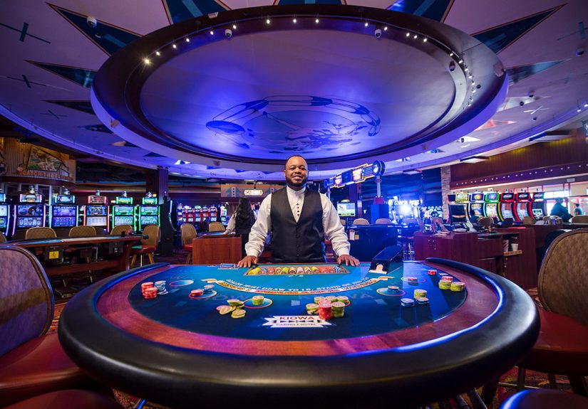 Why Do Some Players Perform Better In Competitive Casino Sessions